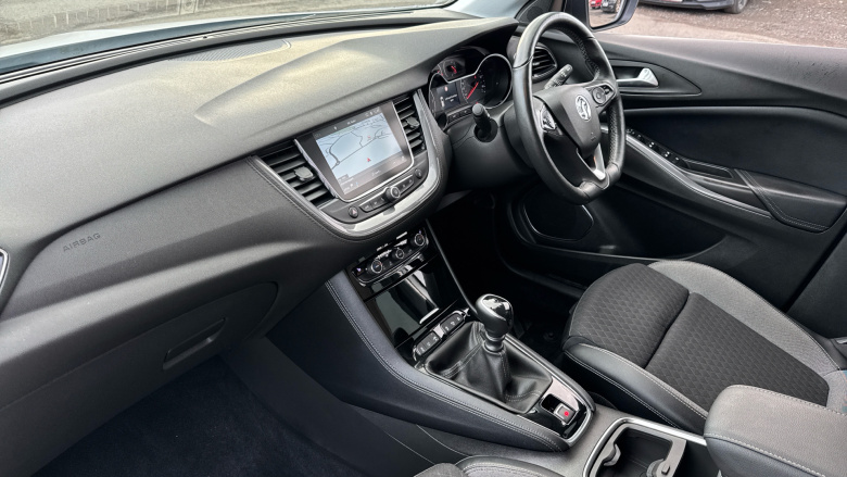 Vauxhall Grandland X 1.2 Turbo SRi Nav 5dr Petrol Hatchback